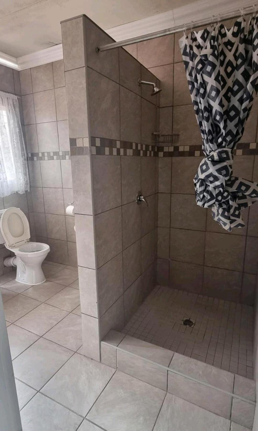 Stay At Home Airport Lodge Kempton Park Buitenkant foto