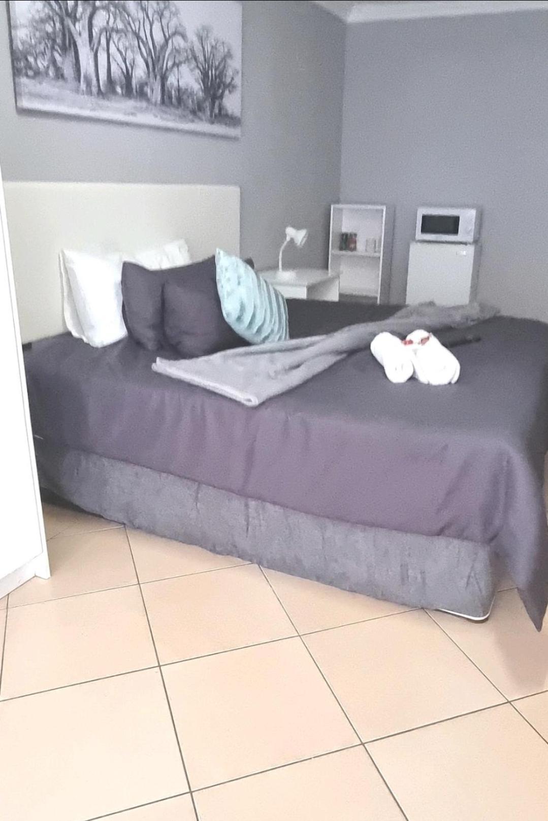 Stay At Home Airport Lodge Kempton Park Kamer foto